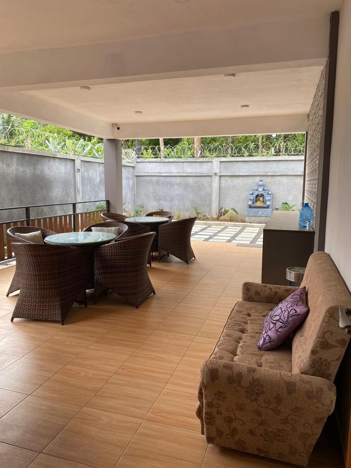 Hotel Royal Taste Residency Plaine Magnien Exterior foto